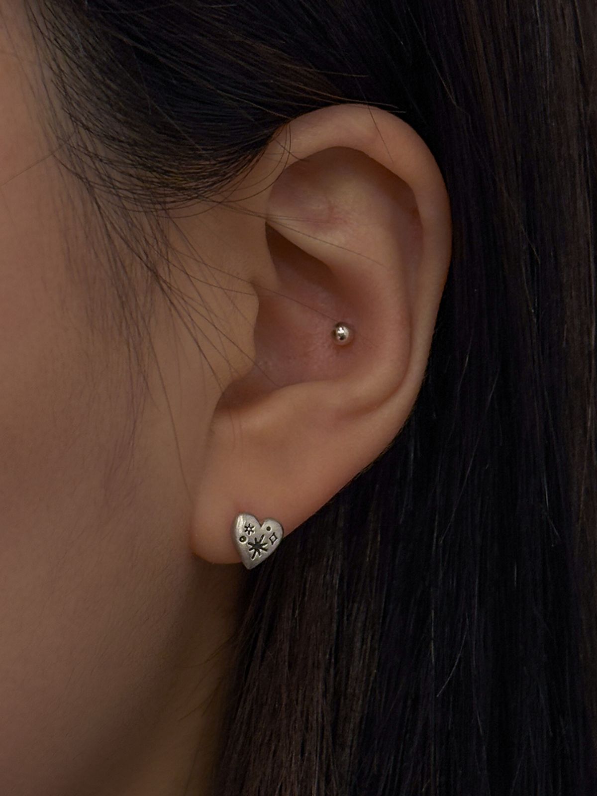 멜리브(MELLIV) sparkle heart earring/piercing_mve35