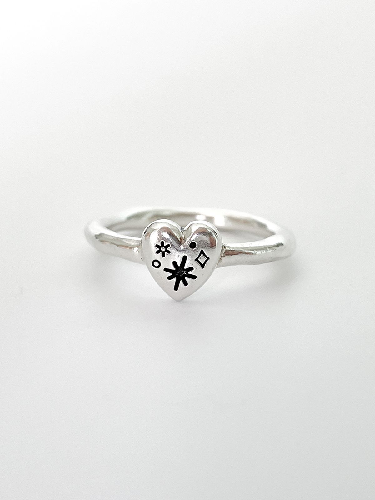 멜리브(MELLIV) sparkle heart ring_mvr22