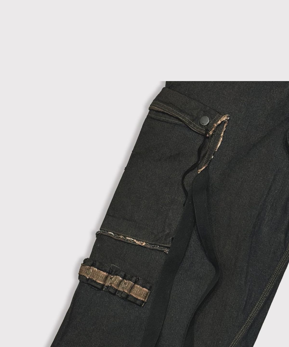 마이너스(MINUS) Slash Seam Twist Cargo Jeans(PERSIMMON TANGY DYED) - DUST INDIGO