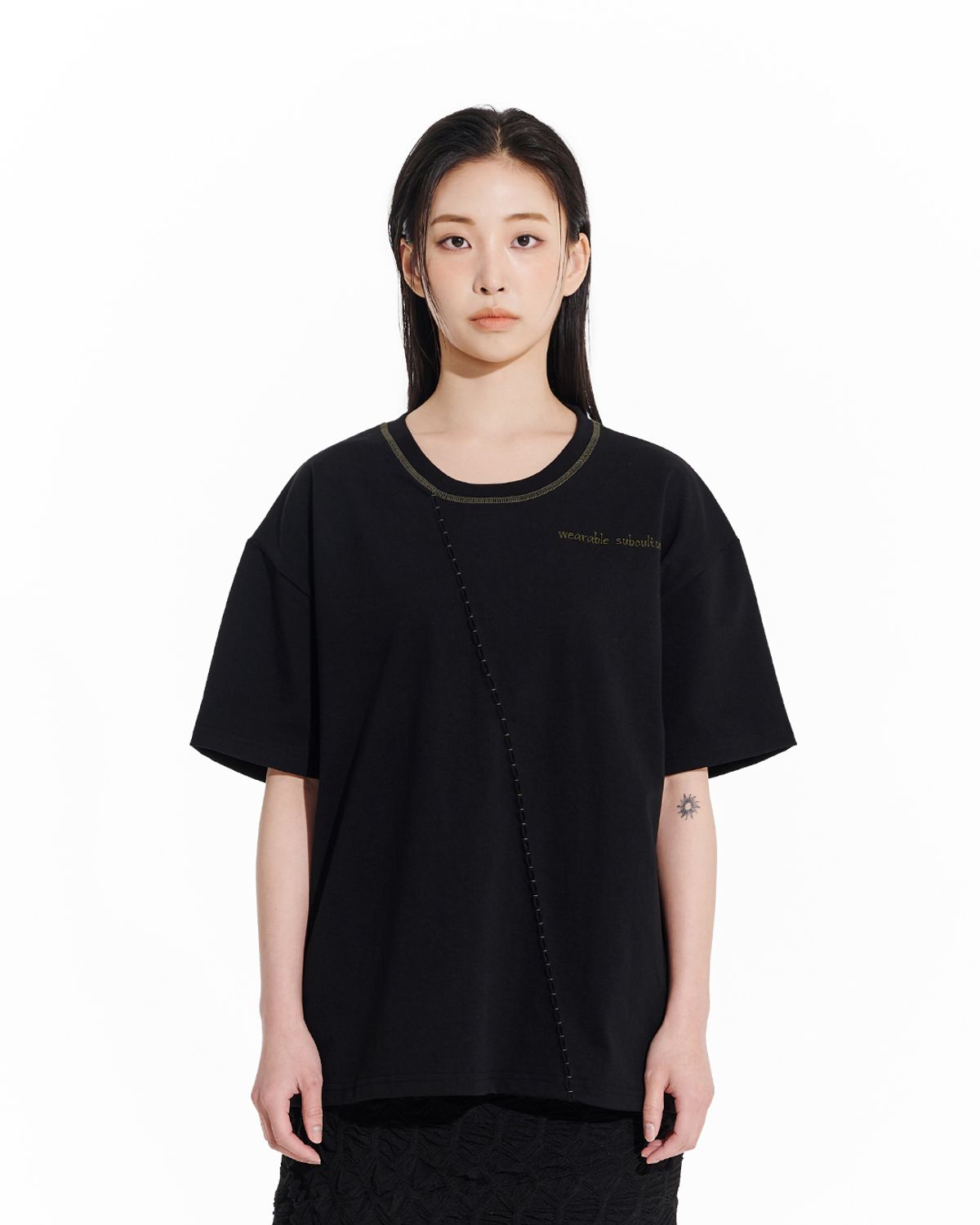 헤오진(HEOJIN) THE SUTURE T-SHIRT