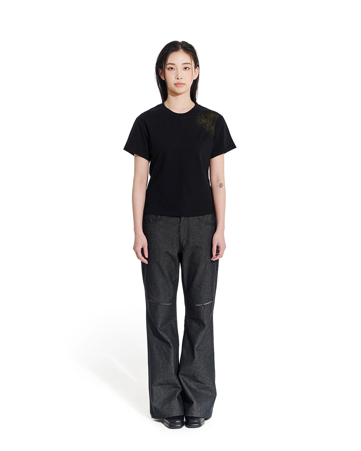 헤오진(HEOJIN) THE INVERSION FLARE PANTS