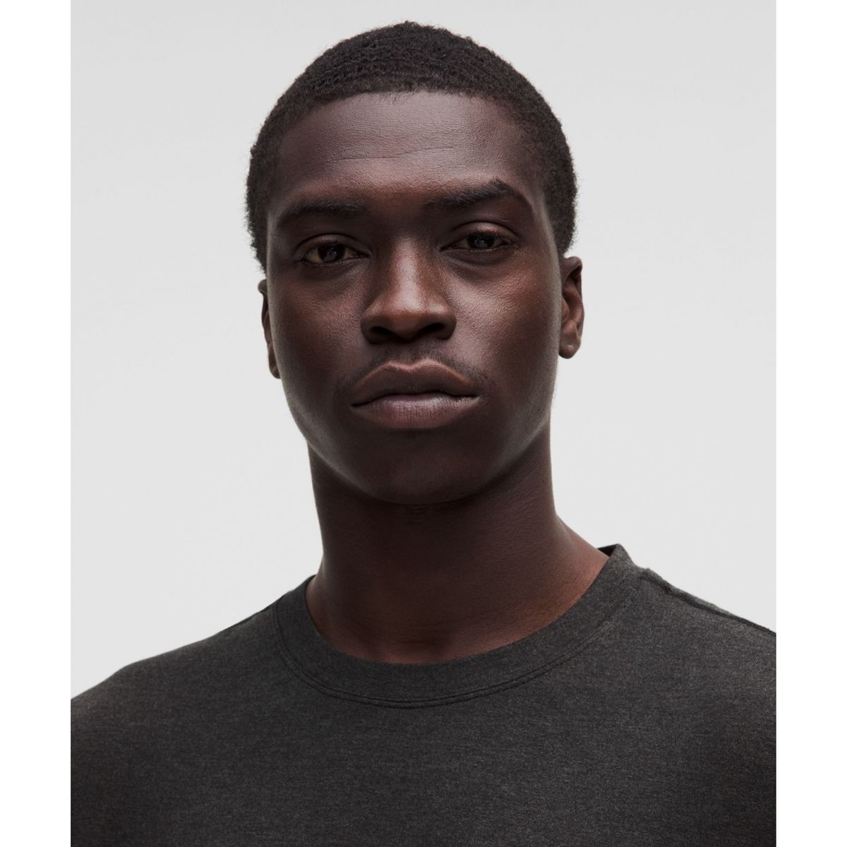 룰루레몬(LULULEMON) 비캄 릴랙스 핏 슬리브리스 셔츠  HBLK