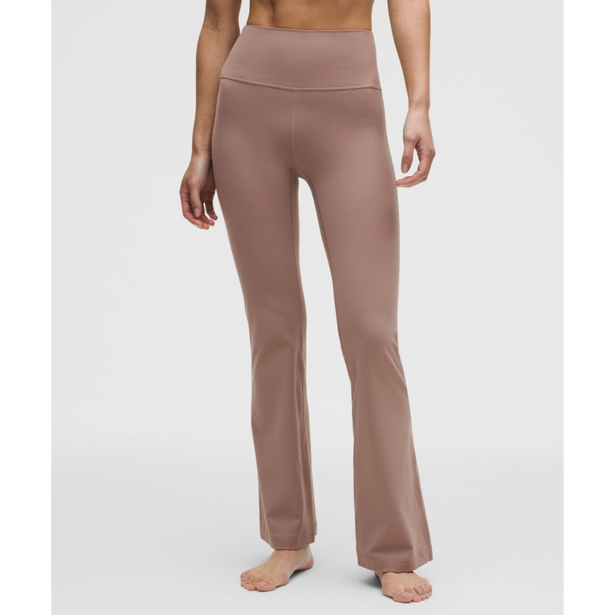 룰루레몬(LULULEMON) 그루브 Nulu 슈퍼 하이라이즈 플레어드 팬츠 30inch *아시아 핏