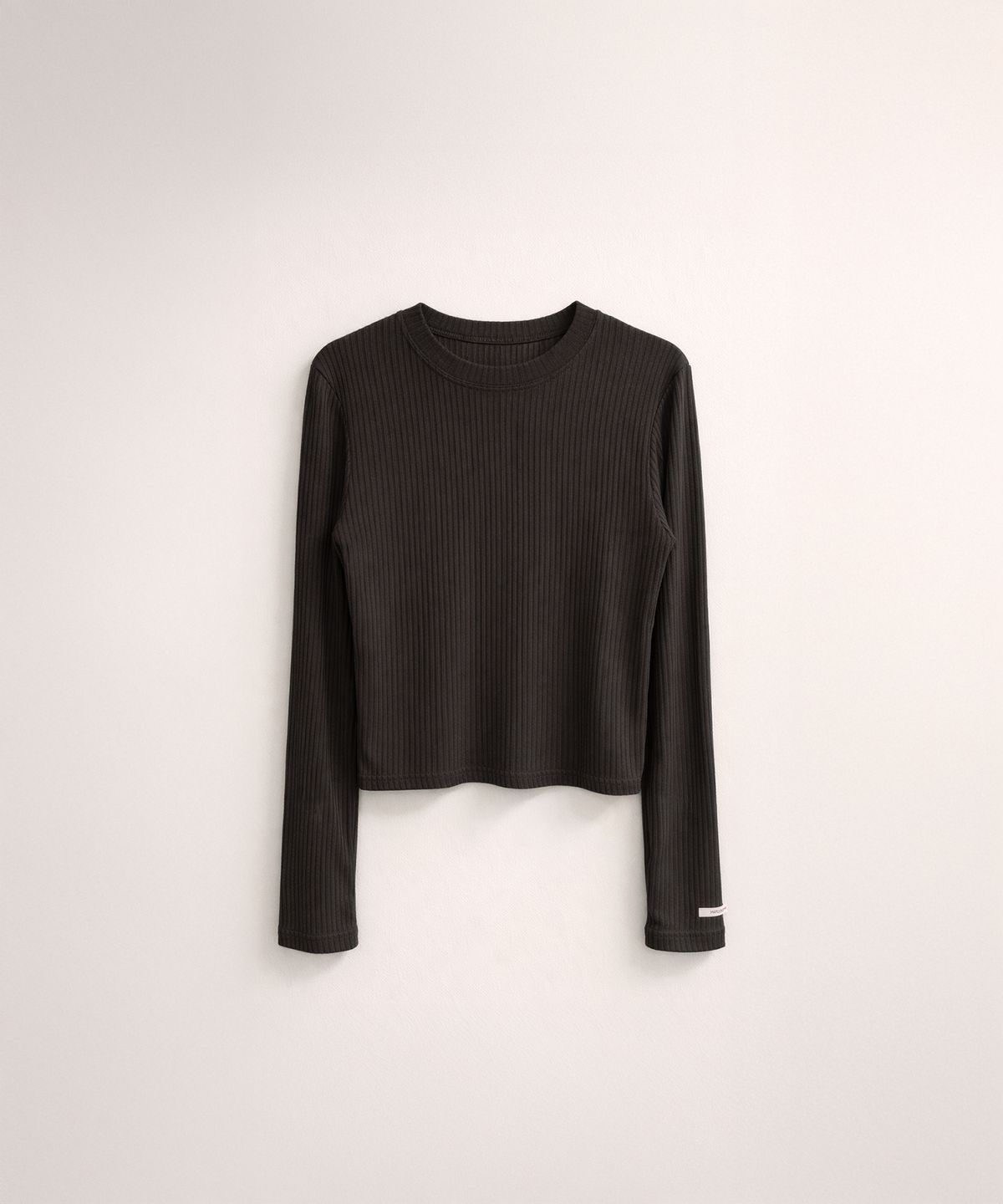 320쇼룸(320SHOWROOM) Tencel Wool Blend Soft Ribbed Crop T-Shirt Charcoal