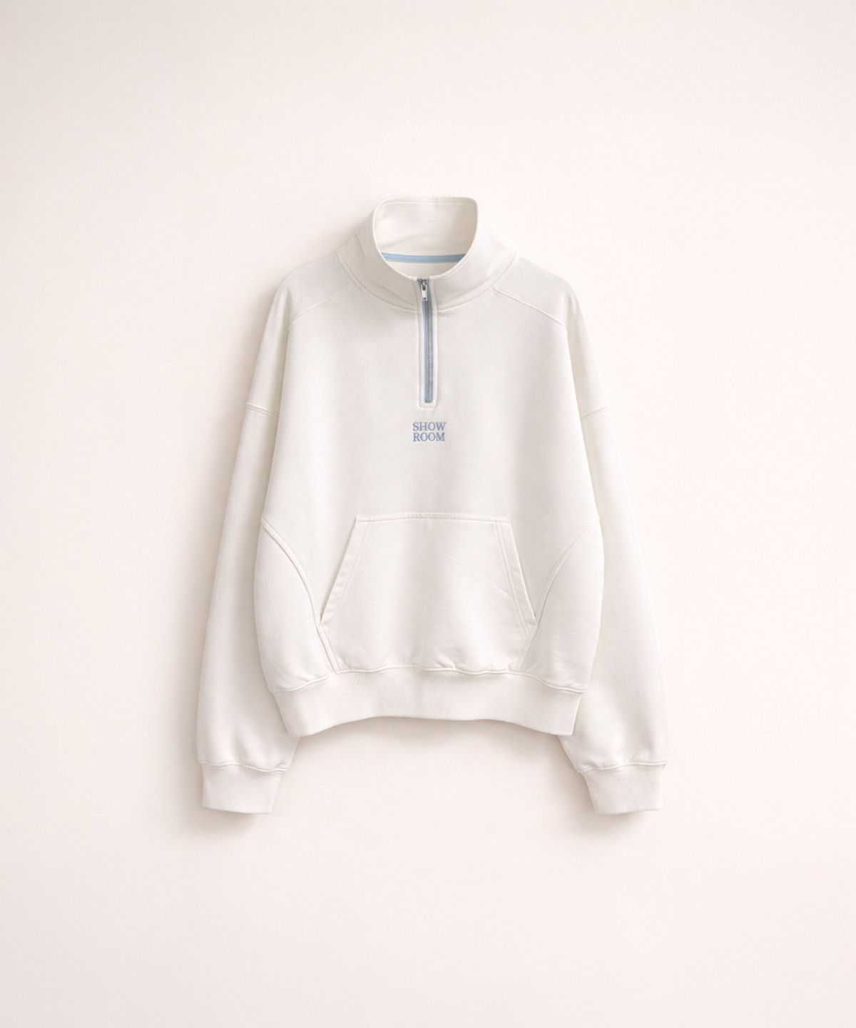 320쇼룸(320SHOWROOM) Contrast Zip Half-Neck Oversized Sweatshirt Ivory