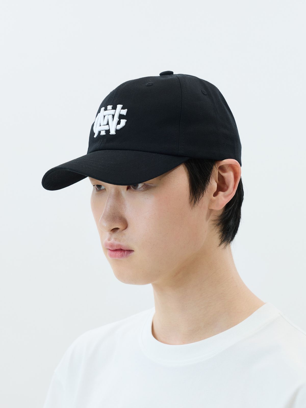 제이미웨스트(JAMIE WEST) 레트로 심볼 볼캡 (블랙)