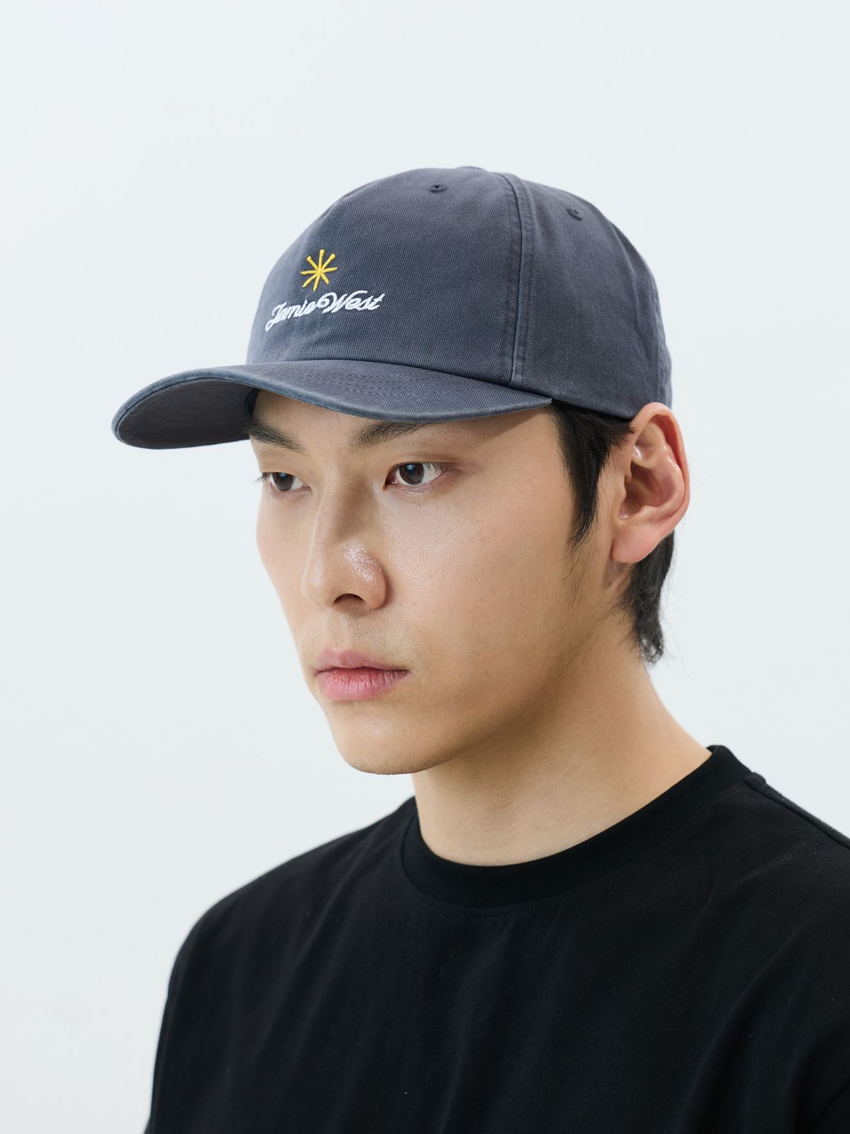 제이미웨스트(JAMIE WEST) 티 로고 심볼 워시드 볼캡 (그레이)
