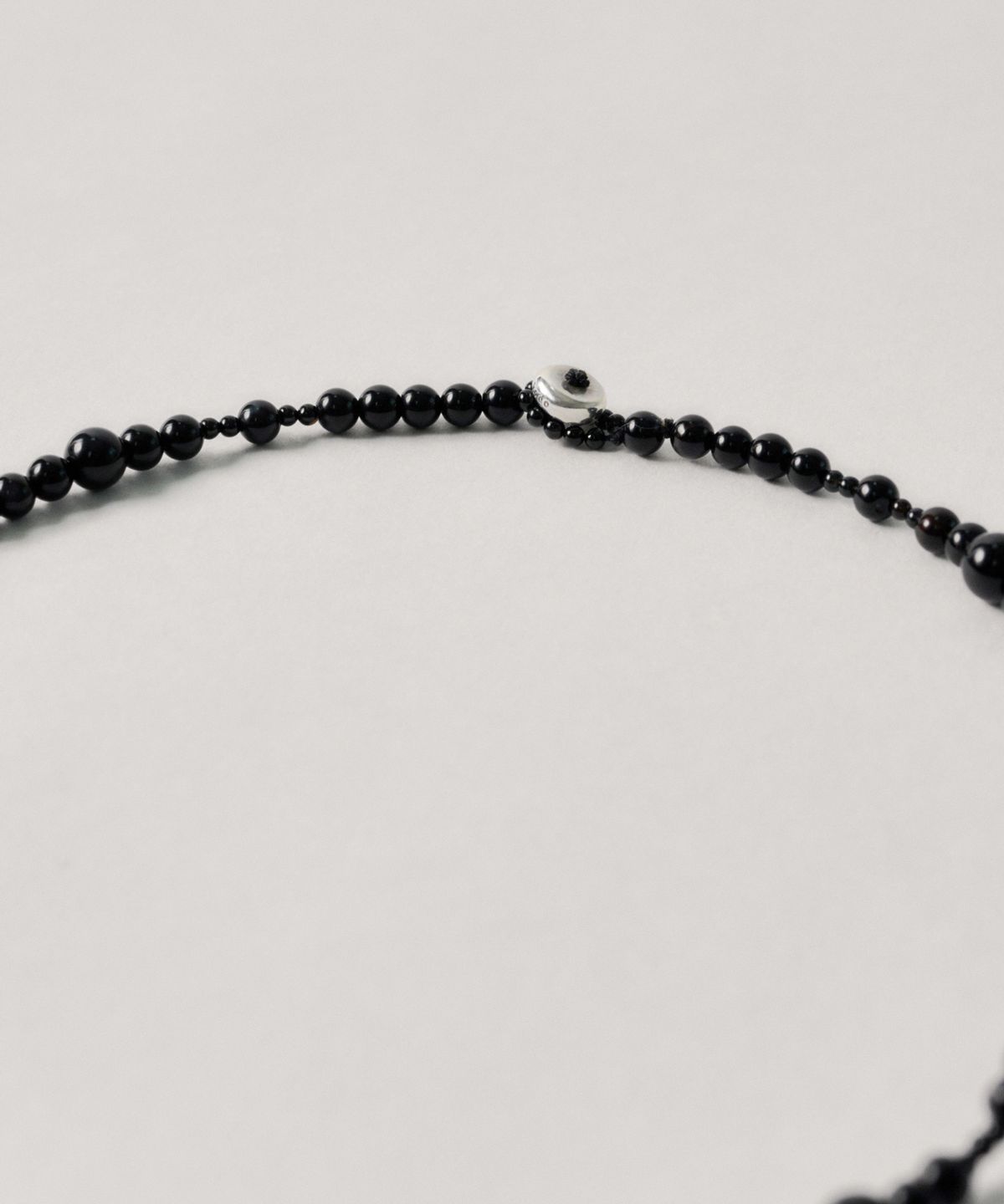 코도(KODO) Mixed Bead Collar Necklace(Black)
