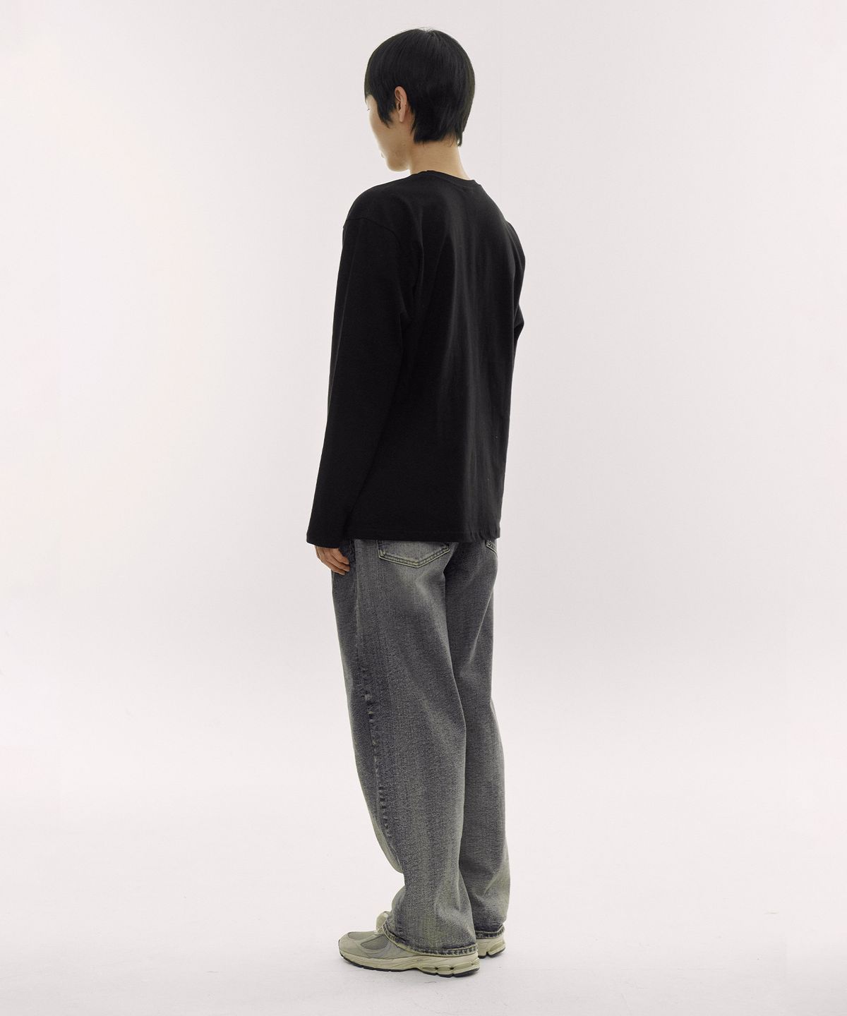 디파이클럽로버스(DEFYCLUBROBBERS) Eternal Tour 롱슬리브 (블랙)
