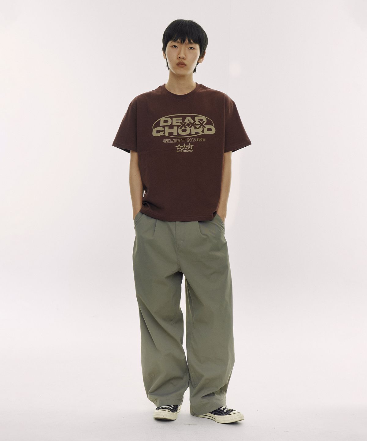 디파이클럽로버스(DEFYCLUBROBBERS) Dead Chord 세미 크롭 반팔 티셔츠 (2color)