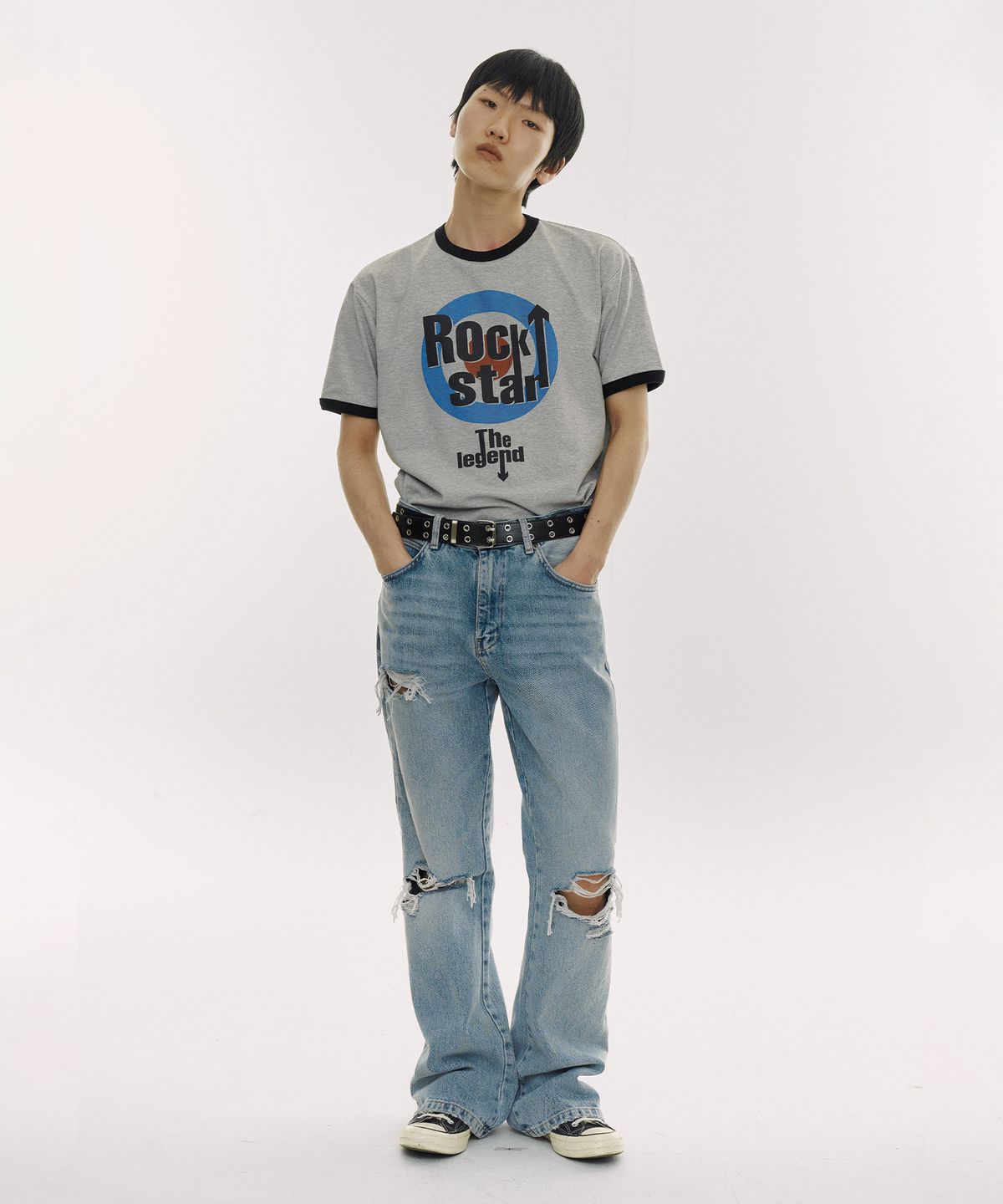 디파이클럽로버스(DEFYCLUBROBBERS) Rock Star The Legend 링거 반팔 티셔츠 (2color)