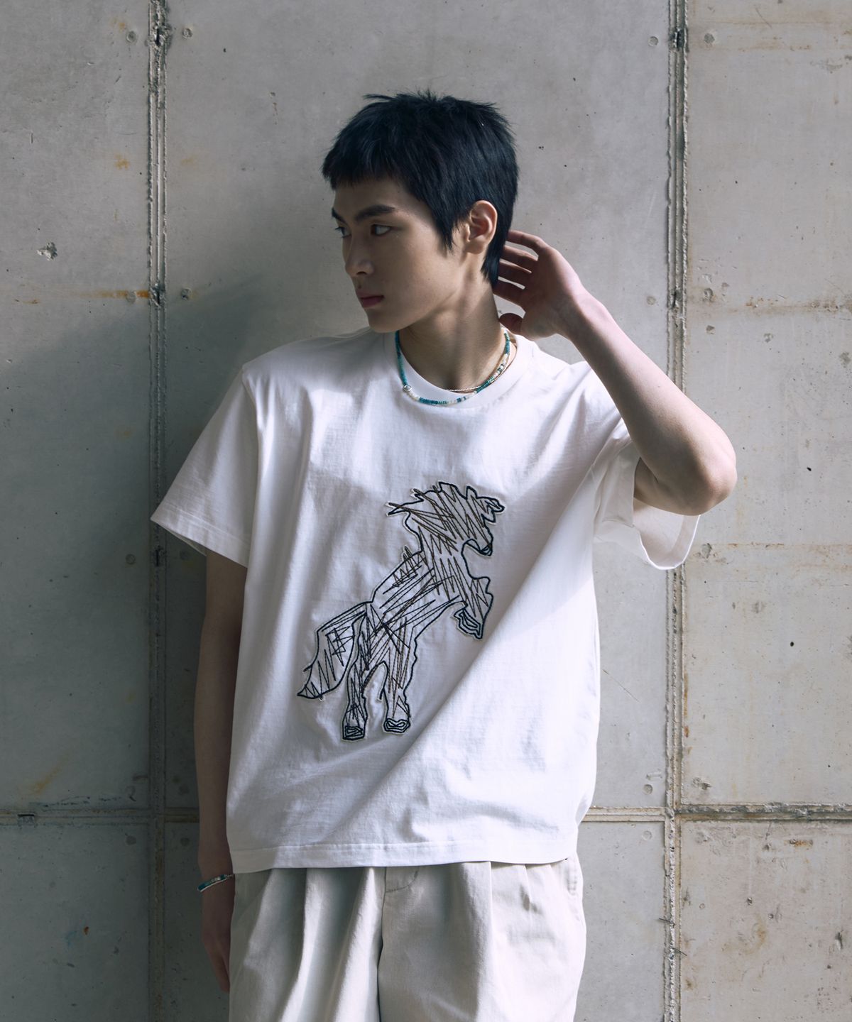 홍우성(HONGWOOSUNG) Field Sketch Horse Tee_Off White