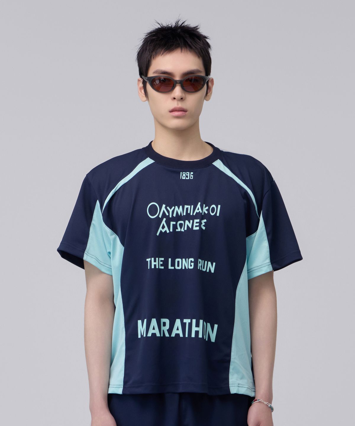 홍우성(HONGWOOSUNG) Origin 1896 Run Tee_Navy