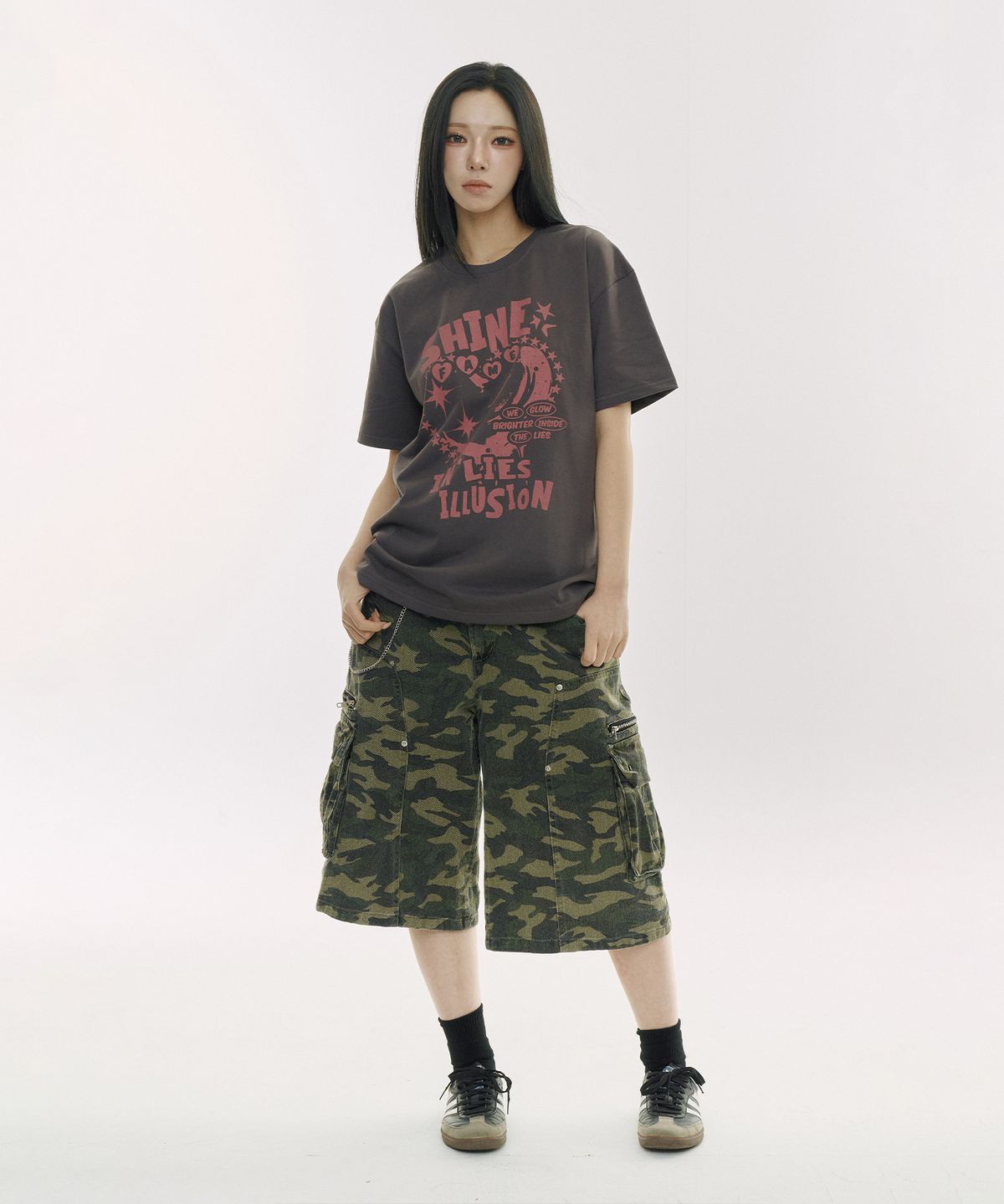 디파이클럽로버스(DEFYCLUBROBBERS) Shine In Lies Illusion 반팔 티셔츠 (3color)