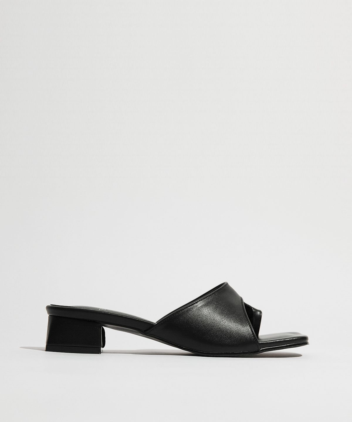 로제니크(ROSENICK) 그라스 엄지 쪼리 슬리퍼 (3cm,5cm/4colors)