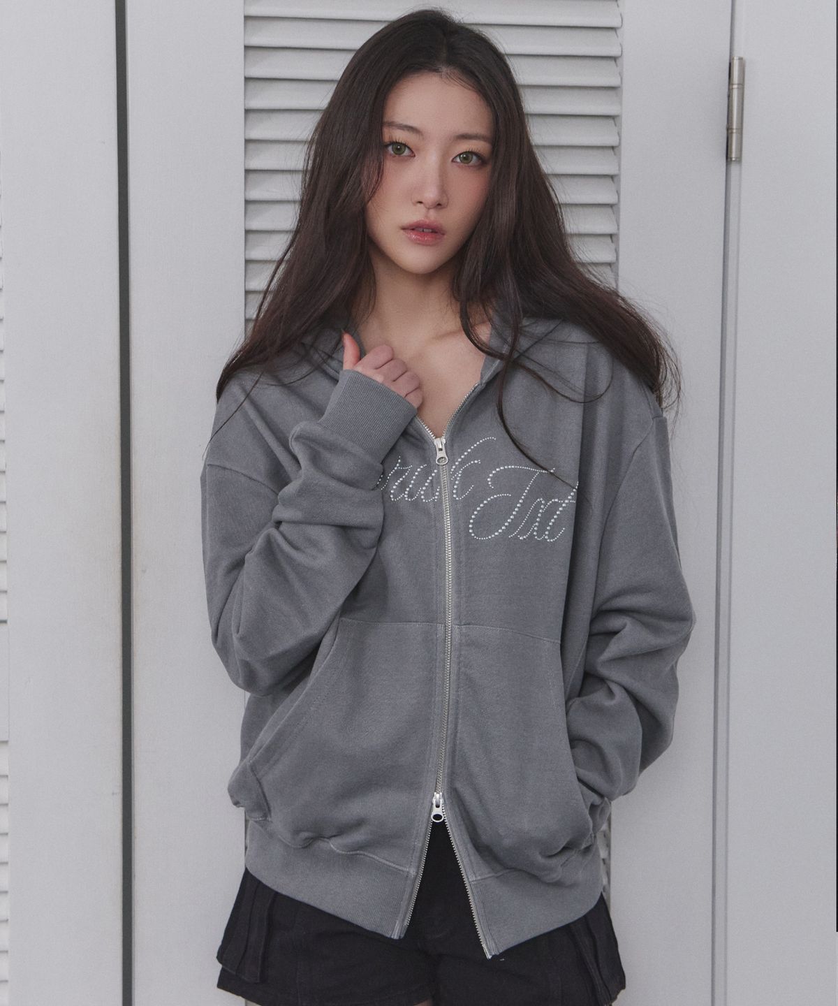 드렁크텍스트(DRUNKTXT) Hotfix Pigment Zip-Up Hoodie Gray