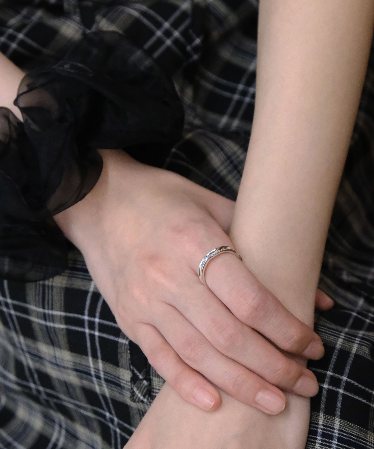 포에트리하우스(POETRYHAUS) ETERNA WAVE RING