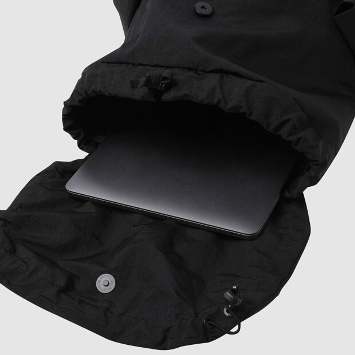 엄브로(UMBRO) 클라우드 백팩 (12L) 블랙 UR122CBP23