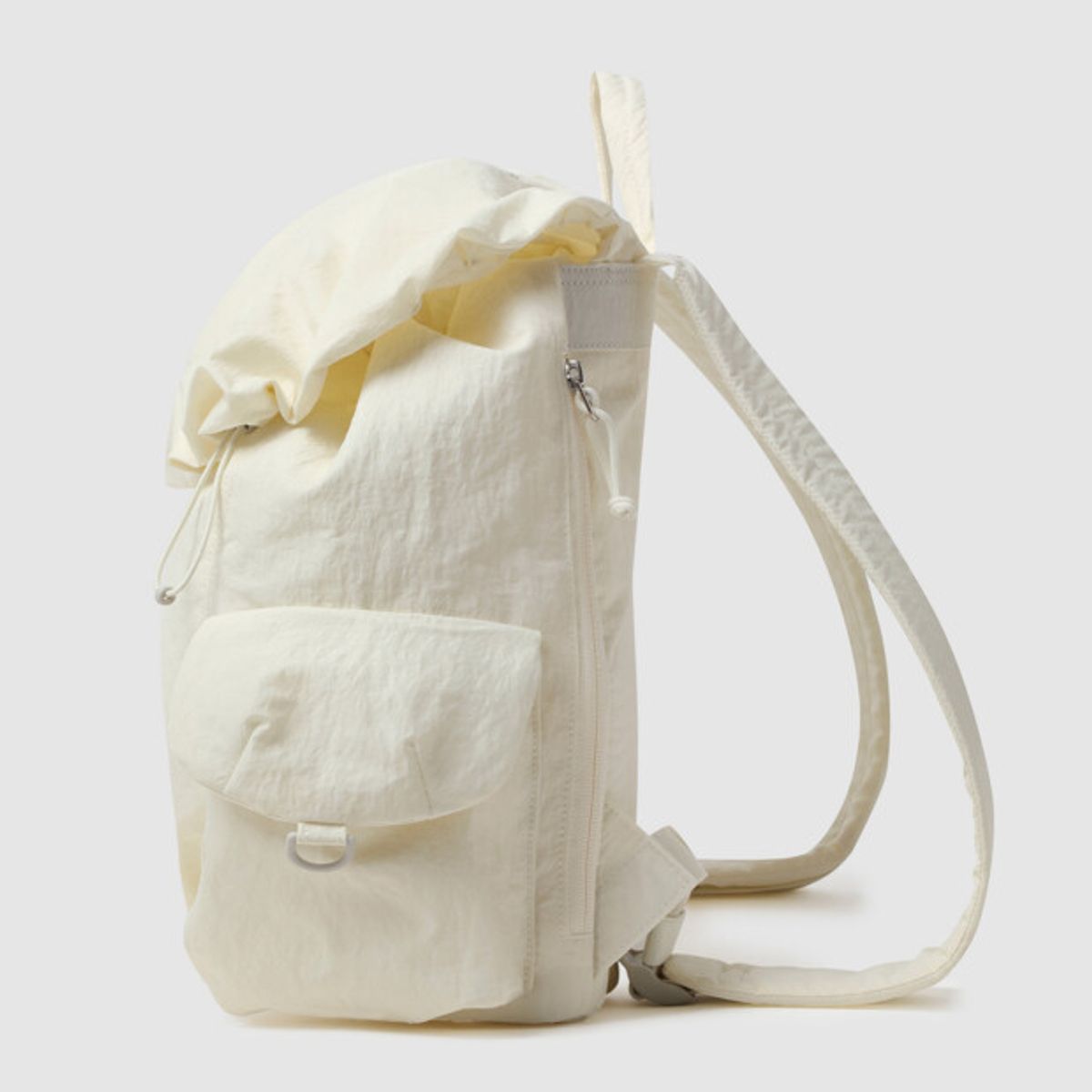 엄브로(UMBRO) 클라우드 백팩 (12L) 아이보리 UR122CBP23
