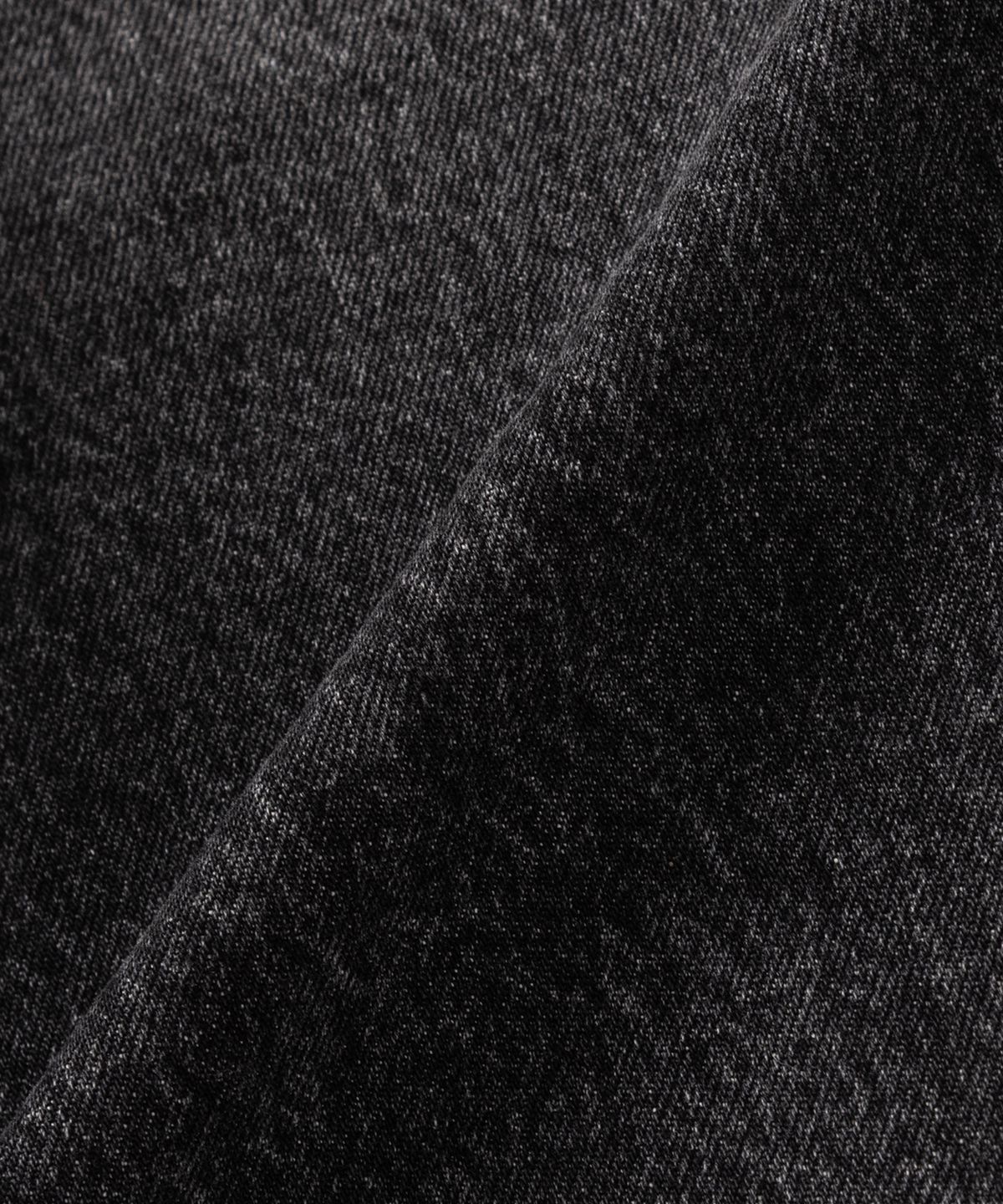 넌블랭크(NONBLANK) 엠보시드 루즈 스트레이트 데님 팬츠_WASHED BLACK