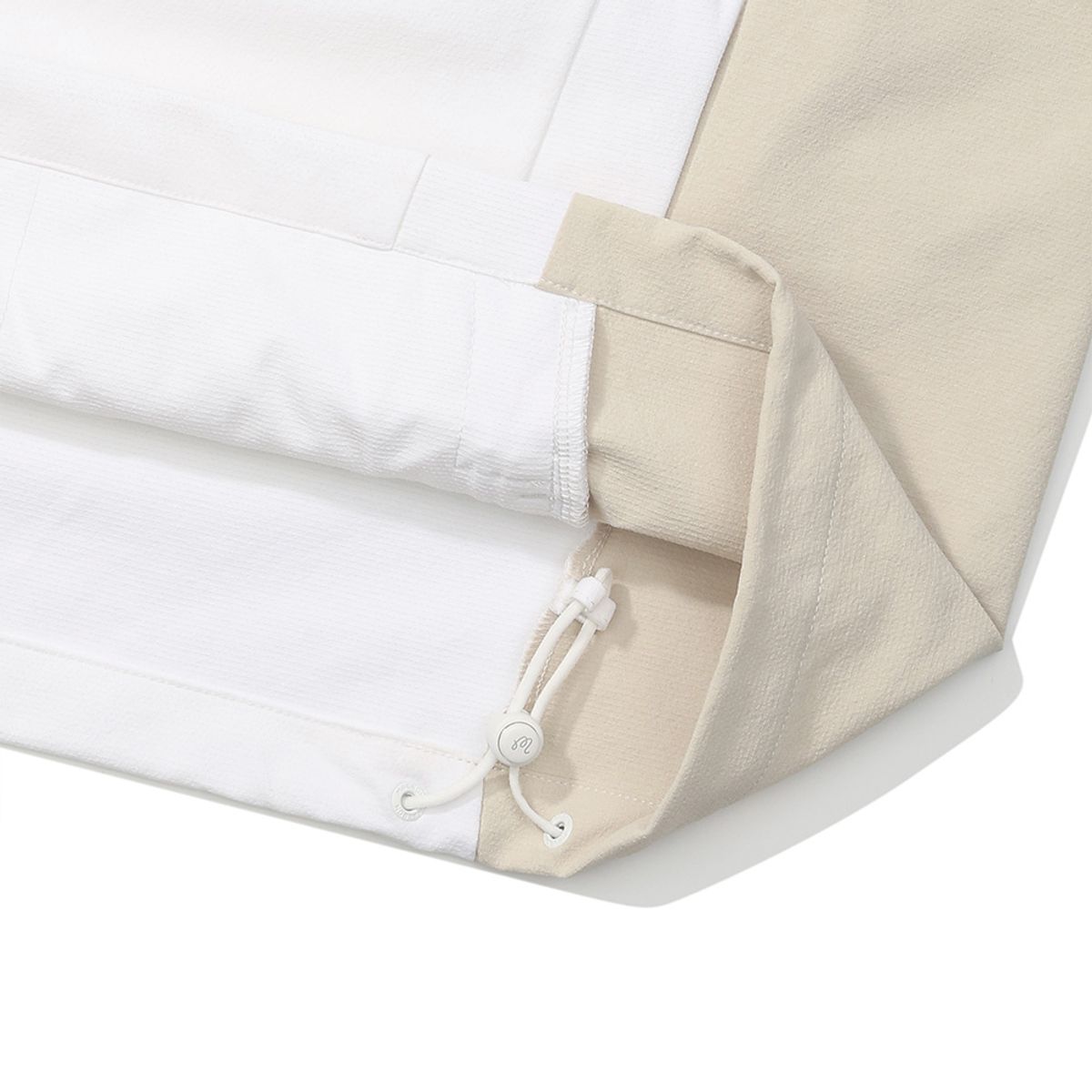 말본 골프(MALBON GOLF) 여성 우븐라이크 저지 소프트쉘 후드 아노락 WHITE (WOMAN)