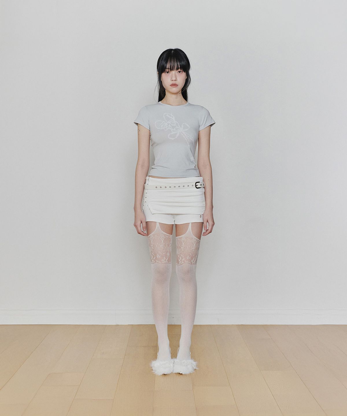 페인오어플레져(PAINORPLEASURE) RUBY HOOK SHORTS (SS ver.) white