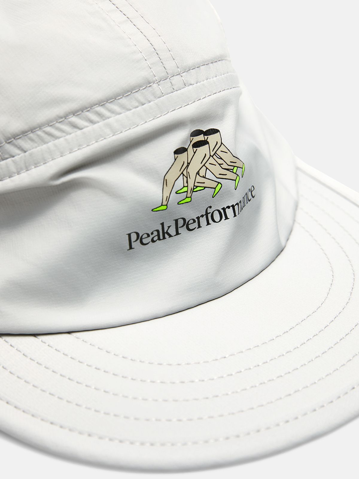 피크퍼포먼스(PEAKPERFORMANCE) 루오한 왕 트레일 윈드 캡
