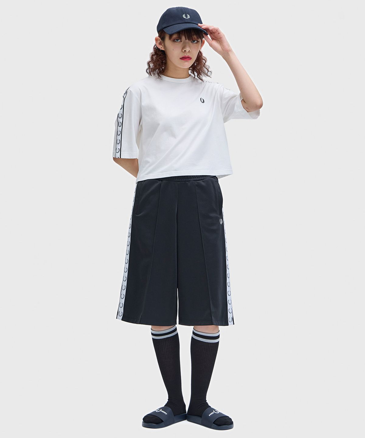프레드페리(FRED PERRY) [womens] 테잎 티셔츠 - 스노우 화이트 AFPF2612160-129