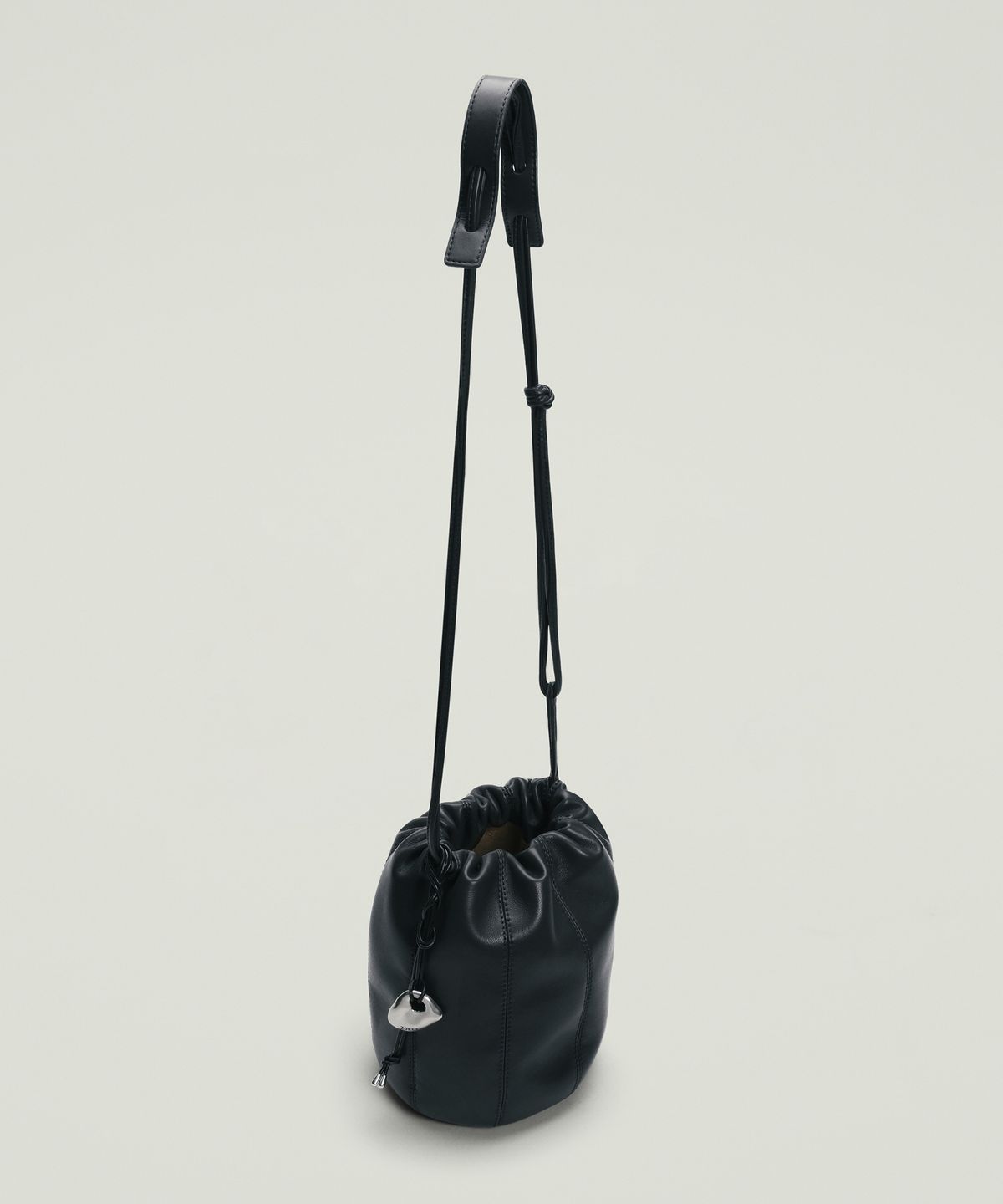 조에뜨(ZOEET) MUGUET CROSS BAG (MIDNIGHT)