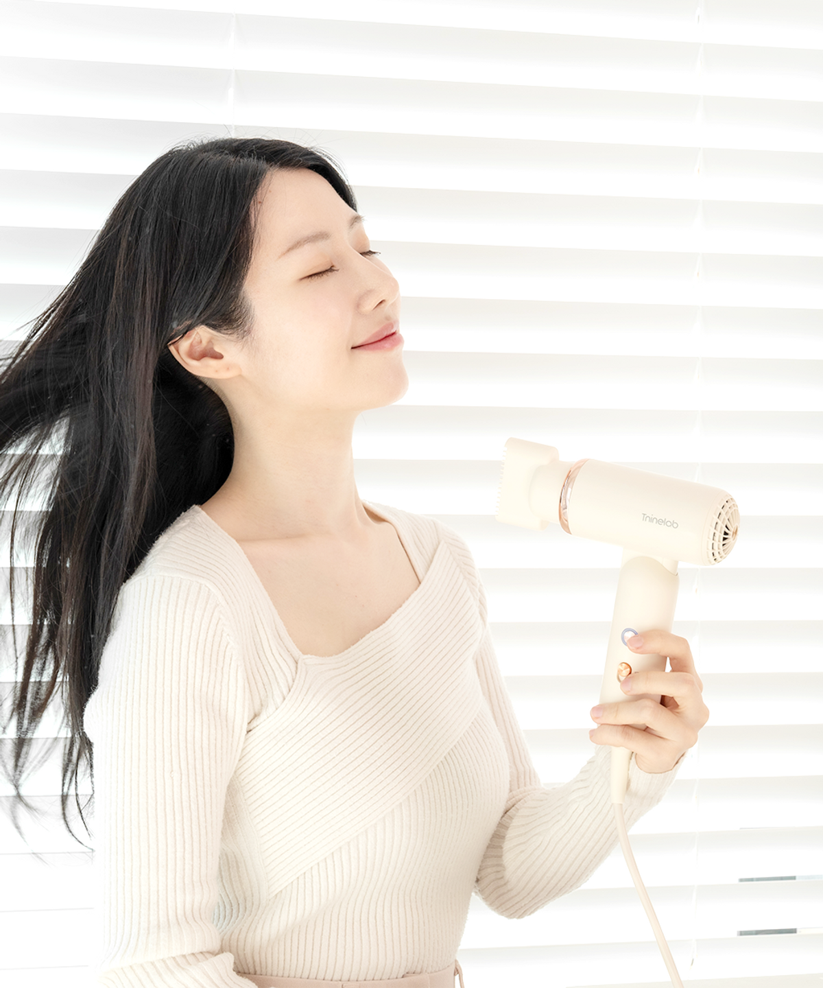 티나인랩(TNINELAB) [접이식] 티나인 BLDC 여행용 가벼운 미니 헤어드라이기 티니폴드젯(크림)