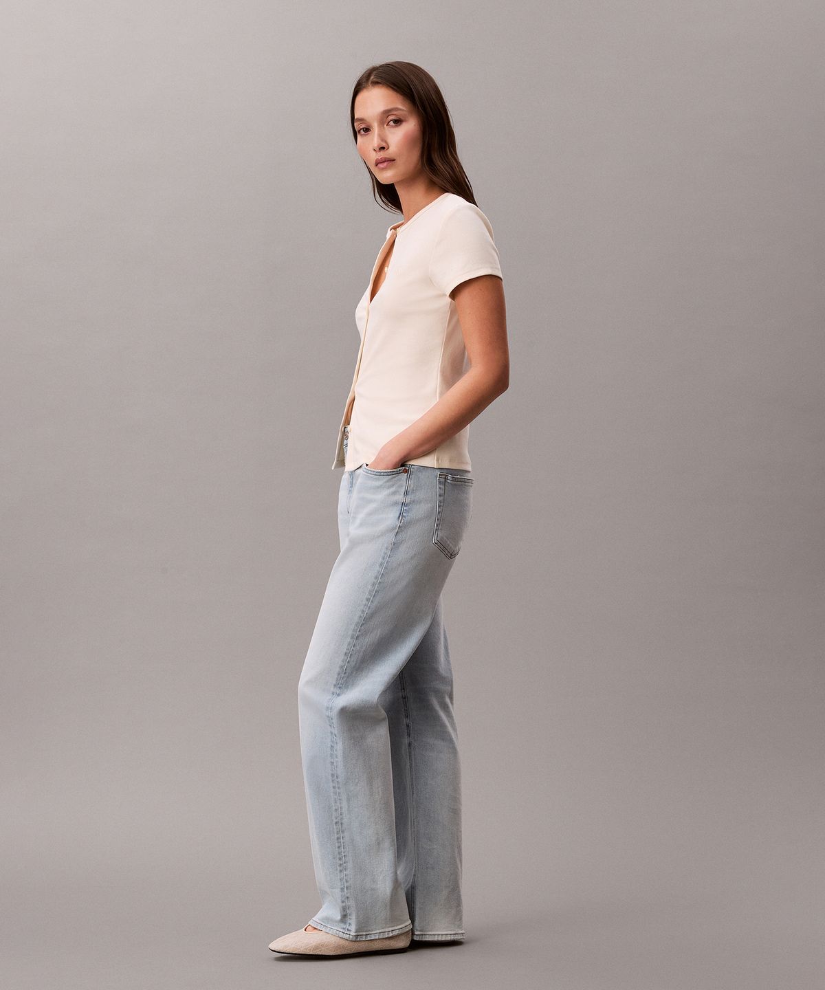 캘빈클라인 진(CALVIN KLEIN JEANS) 여성 리파인드립 버튼업 크루넥 탑 47F253G F7J