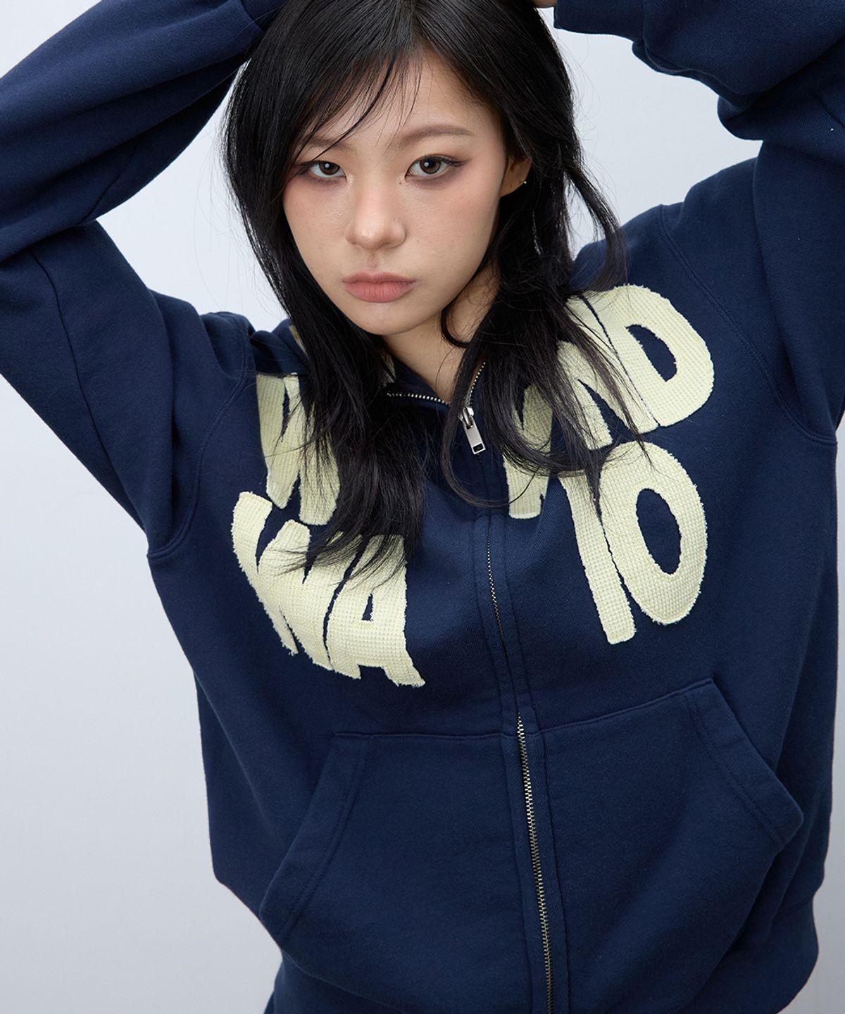 이이이알알알(EEERRR) Weekend warrior waffle applique hoodie zip-up (Navy)