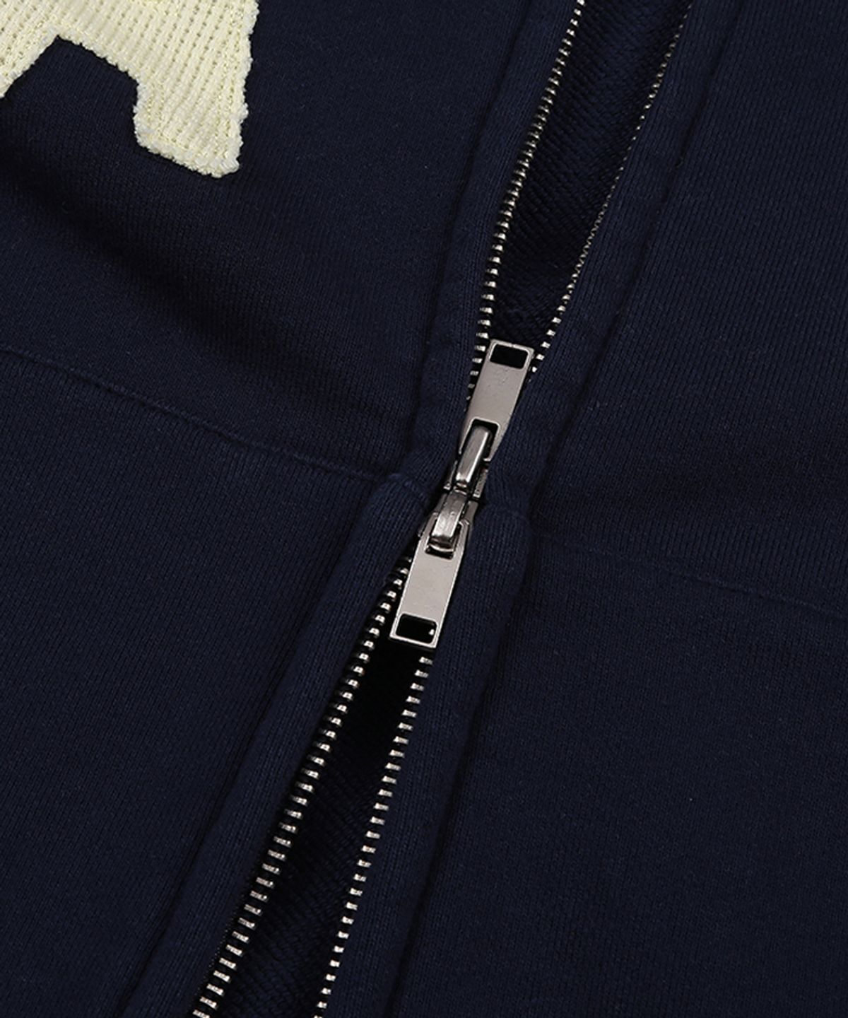이이이알알알(EEERRR) Weekend warrior waffle applique hoodie zip-up (Navy)