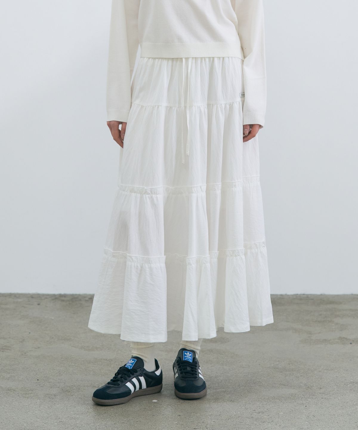 판도라핏(PANDORAFIT) Muse Long Skirt (white)