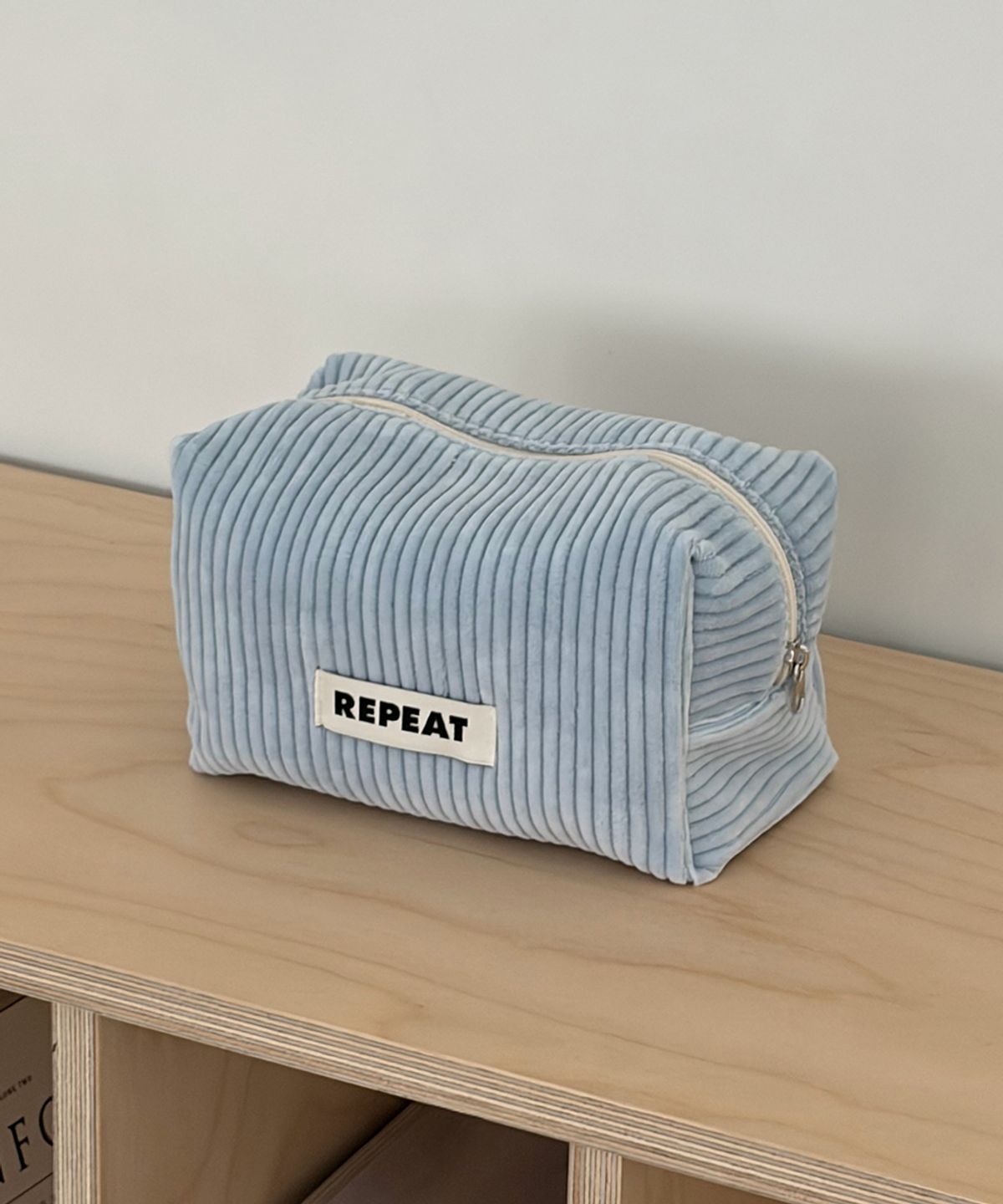 리핏(REPEAT) 파우더리 스퀘어 파우치 L (5colors)
