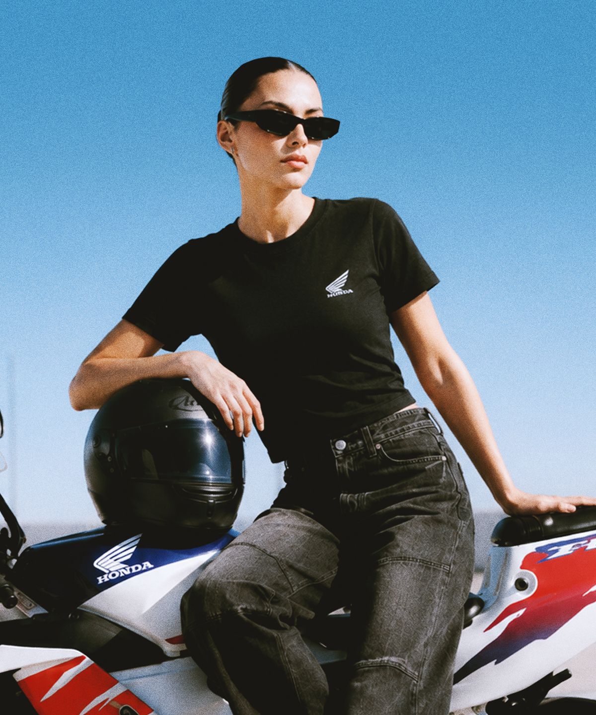 핍스 모터사이클(PHYPS MOTORCYCLE) [2Pack] Womens Speed Cool Crop Short Sleeve White & Black