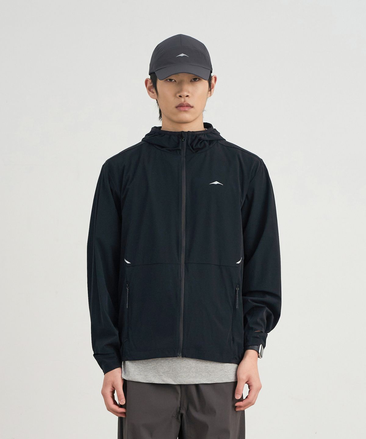 고요웨어(GOYOWEAR) 에어 홀 소프트 쉘 자켓 (블랙)