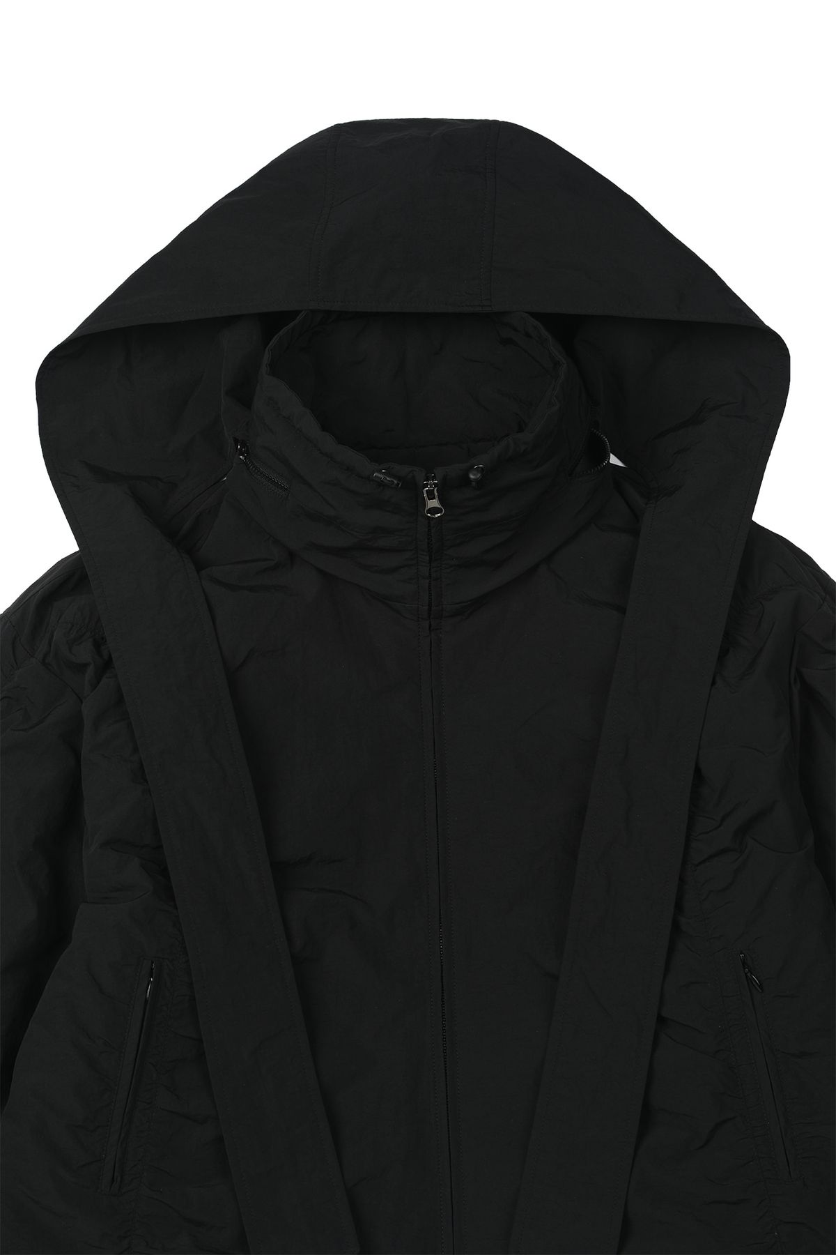 다이닛(DEINET) PARKA RING HOODED CROPPED JUMPER IN BLACK