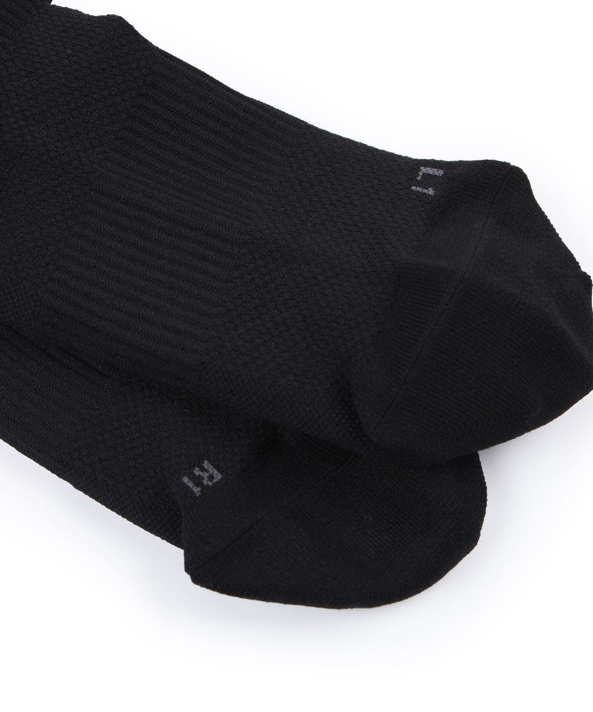 고요웨어(GOYOWEAR) 서포트 러닝 크루 삭스 (블랙)