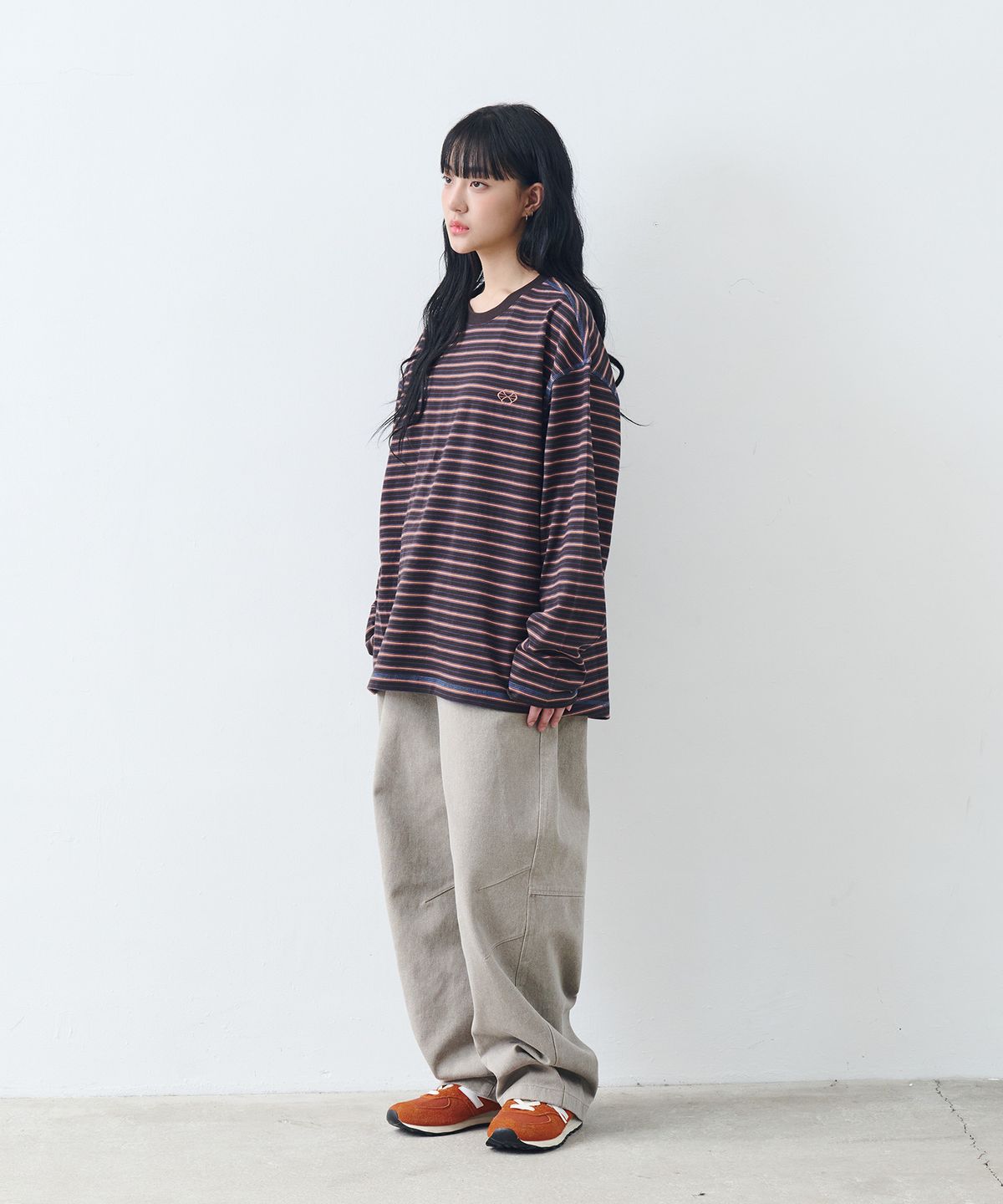 논타입(NONTYPE) STRIPE LONG SLEEVE T-SHIRT (CHARCOAL)
