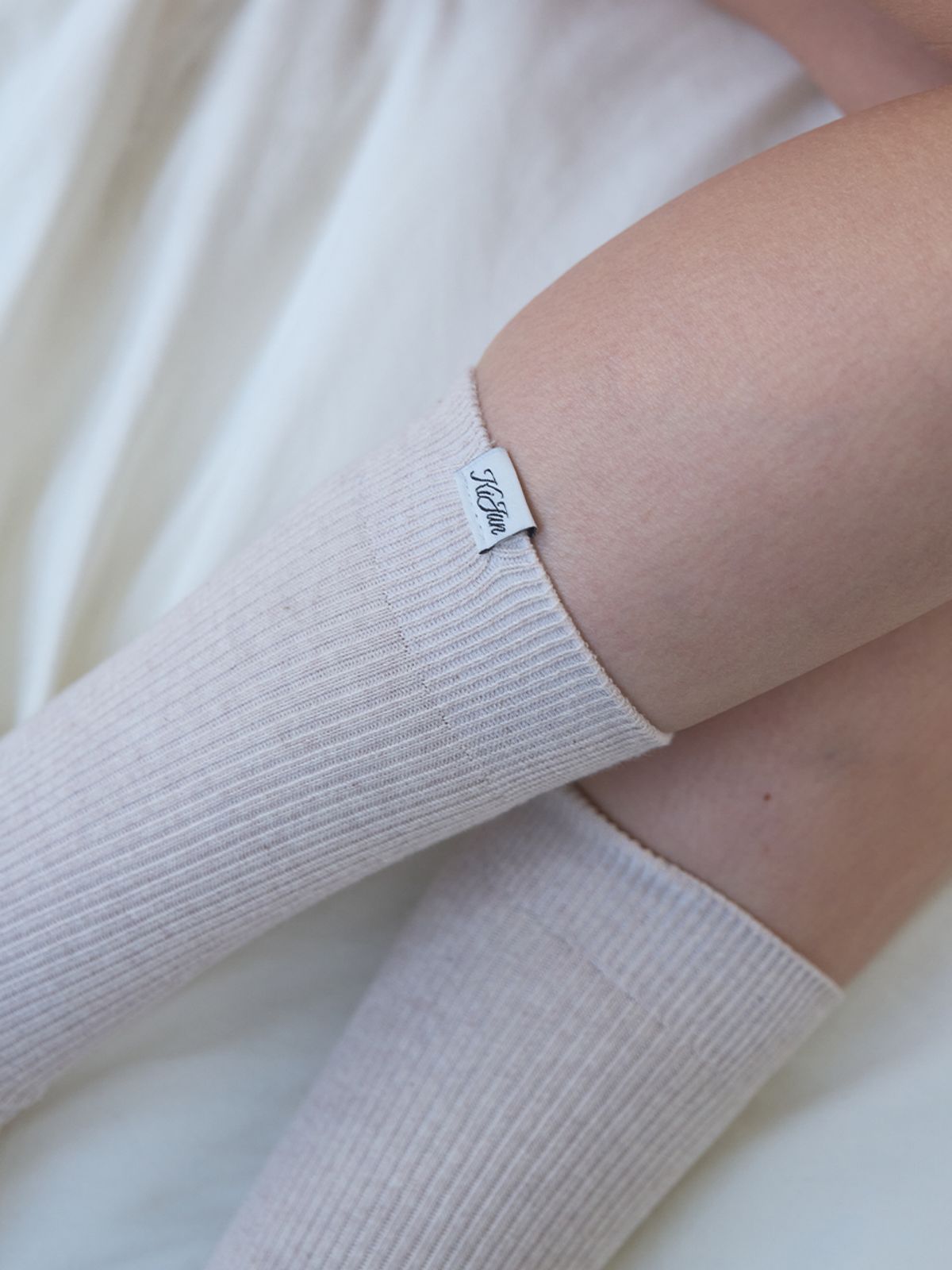 기준(KIJUN) Essential Logo Socks (4Colors)