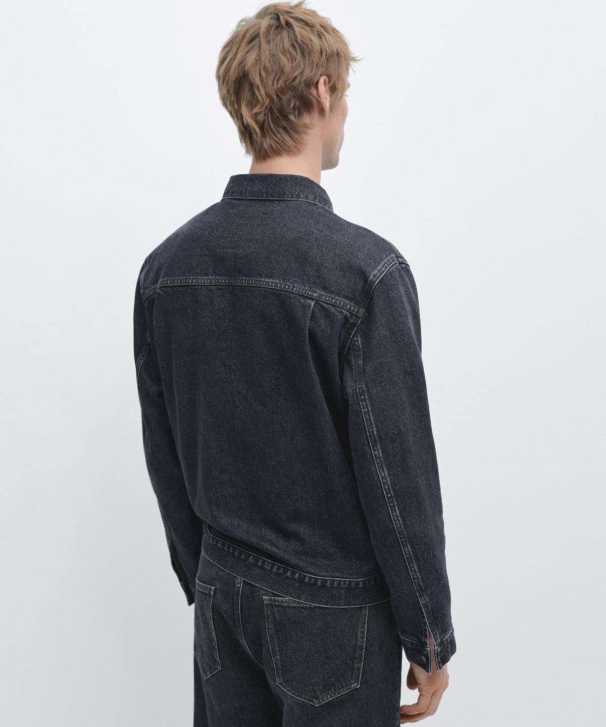 마시모두띠(MASSIMO DUTTI) 데님 칼라 디테일 재킷
