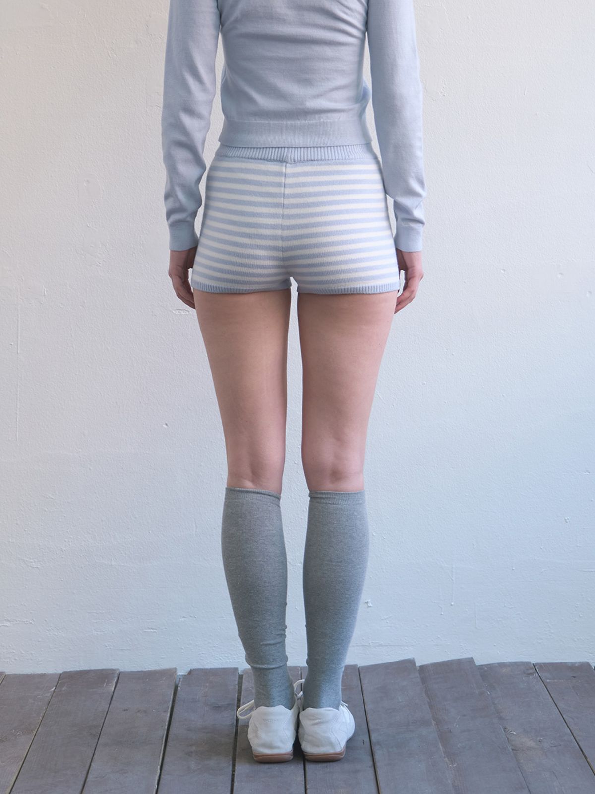 기준(KIJUN) Stripe Knit Shorts Sky Blue