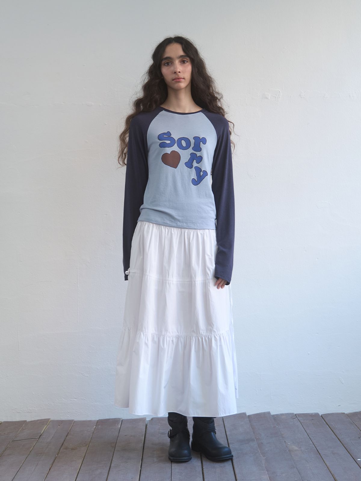 기준(KIJUN) Sorry Raglan Tee Sky Blue