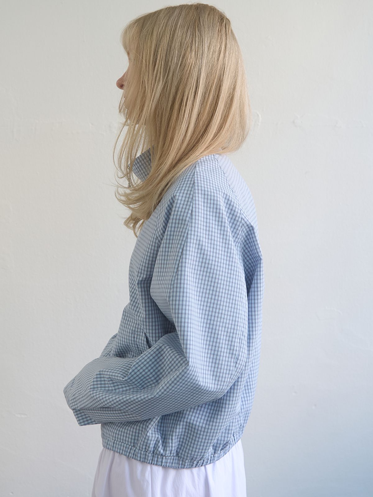 기준(KIJUN) Regular Check Blouson Sky Blue