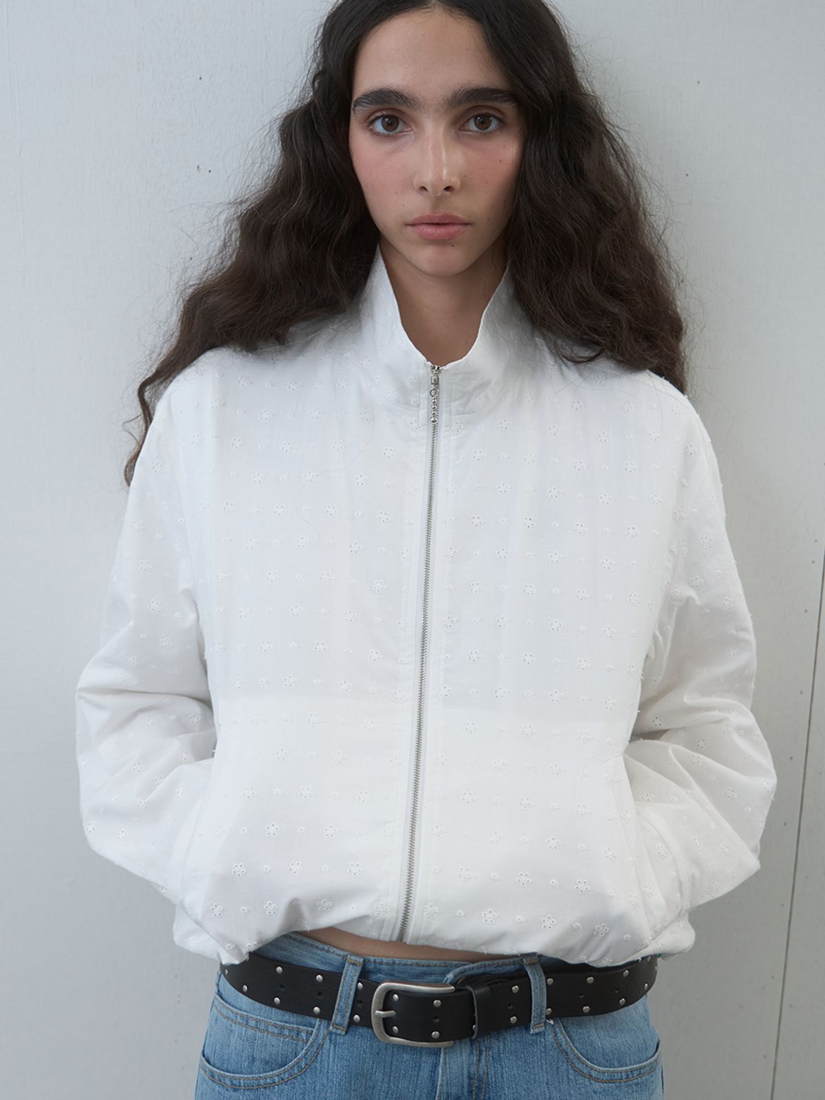 기준(KIJUN) Punching Lace Blouson Off-White
