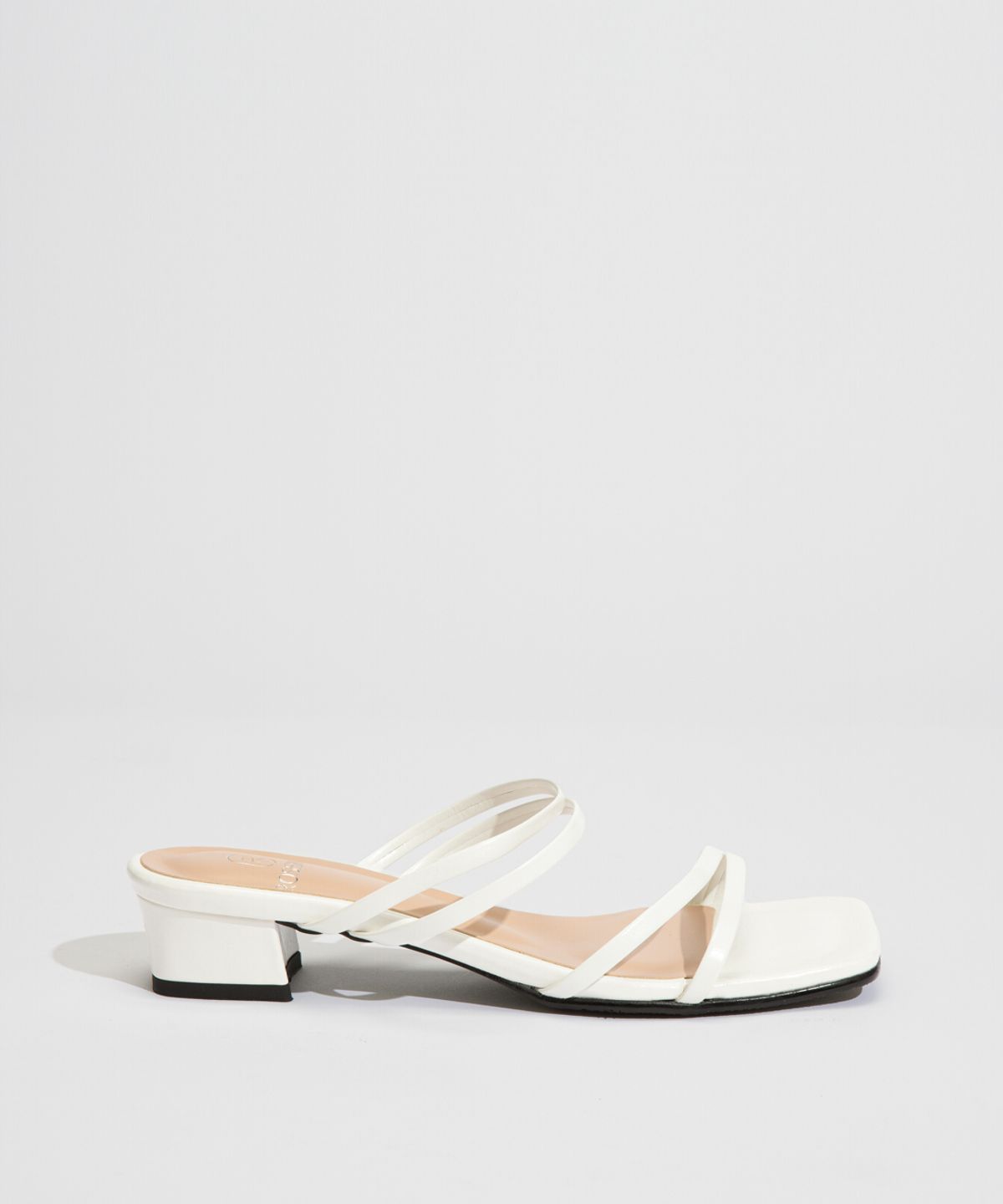 로제니크(ROSENICK) 자르크 사선 스트랩 뮬 (3cm/4colors)