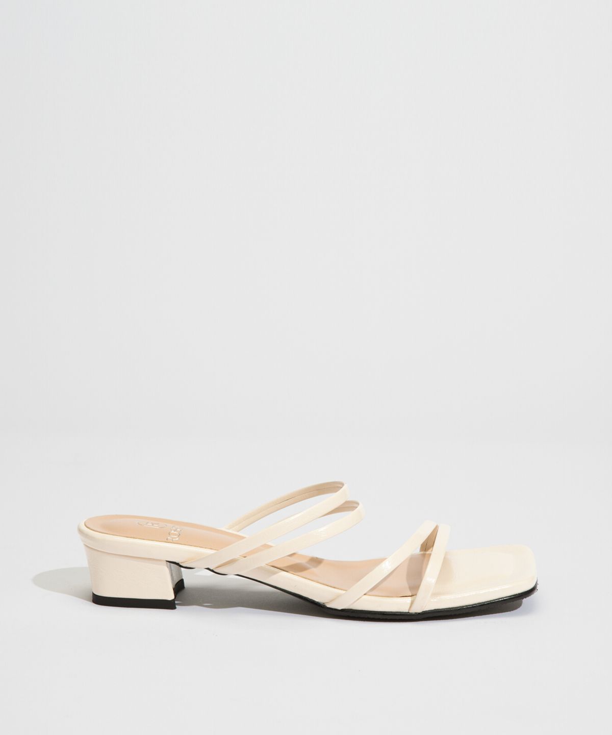 로제니크(ROSENICK) 자르크 사선 스트랩 뮬 (3cm/4colors)