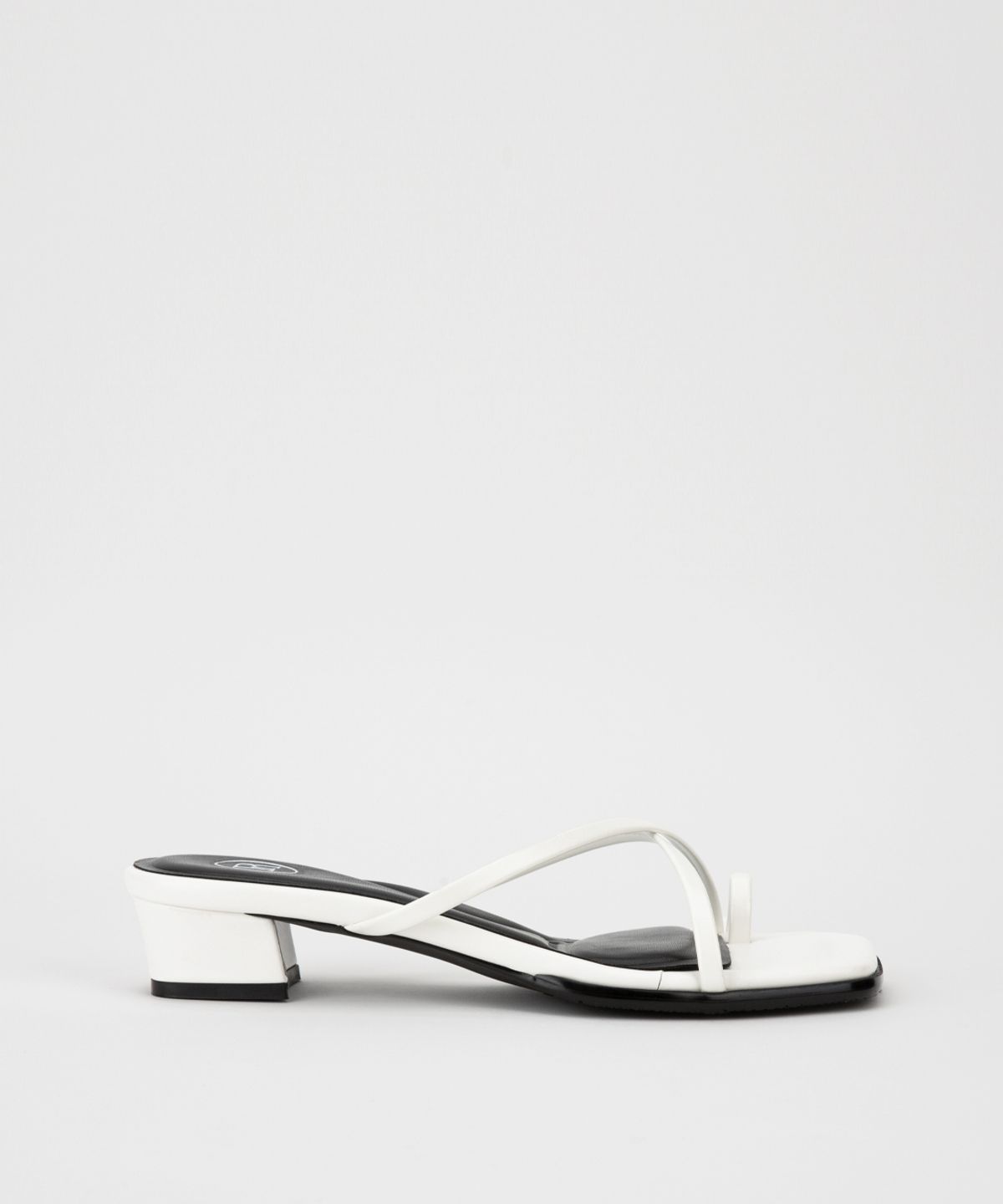 로제니크(ROSENICK) 벨루 스퀘어 스트랩 쪼리 (3cm,5cm/3color)