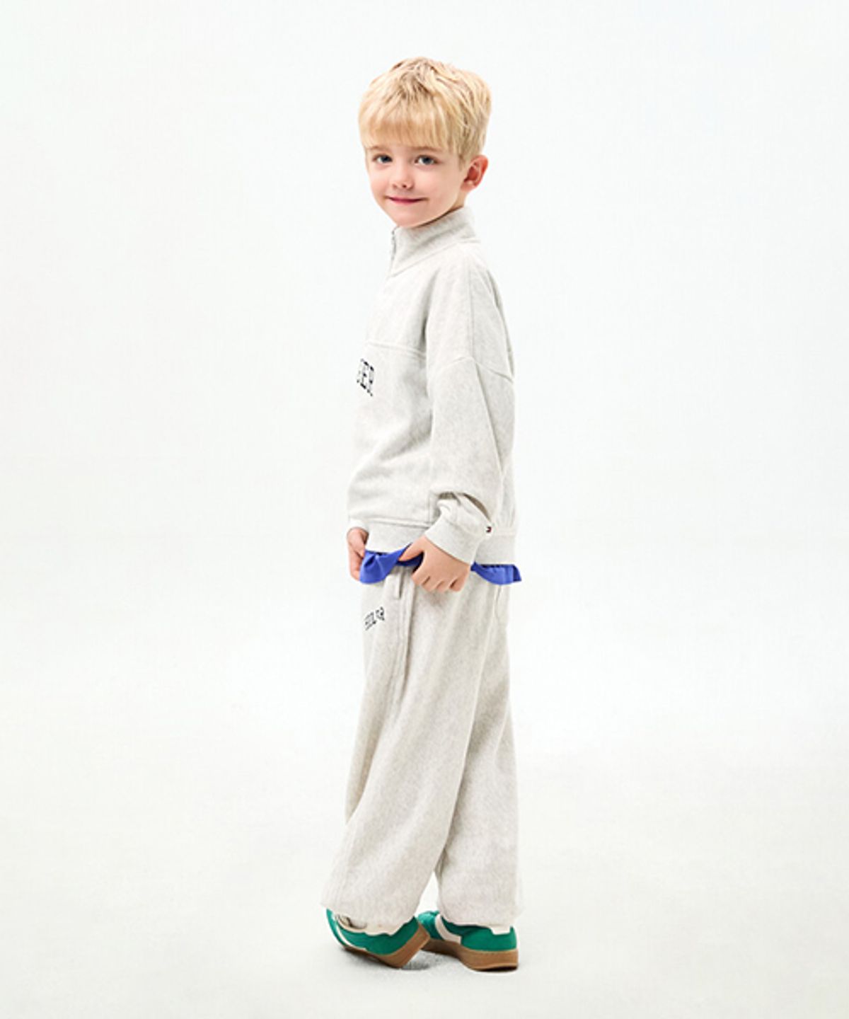 타미힐피거 키즈(TOMMY HILFIGER KIDS) 바시티 로고 스웨트 팬츠